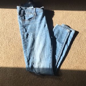 Jeans size 2 or 4